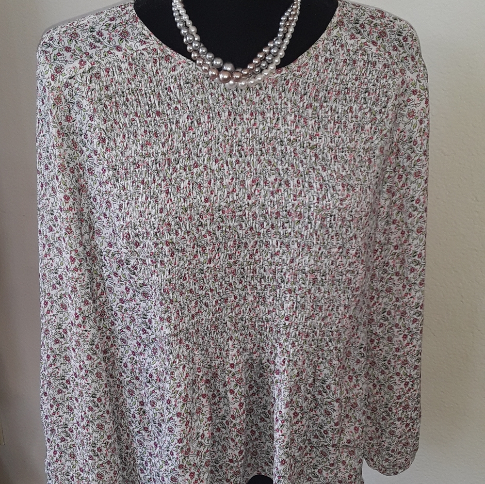 Society Girl flowery blouse